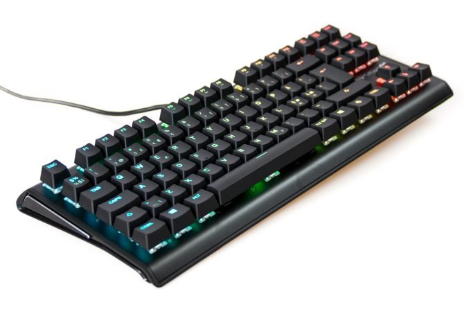 SteelSeries Apex M750 TKL Mechanical Gaming Keyboard